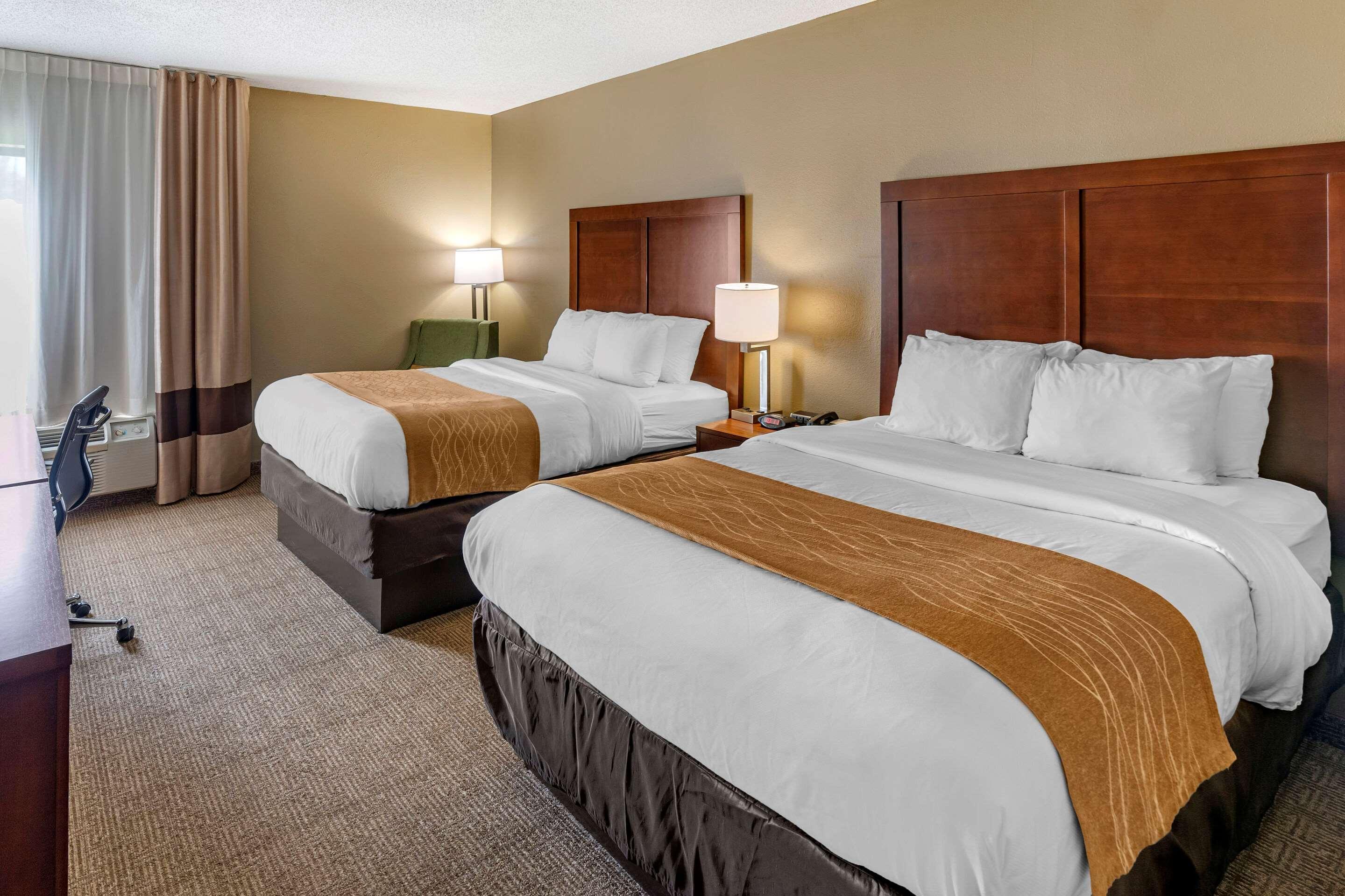Comfort Inn&Suites Lincoln Talladega I-20 Esterno foto