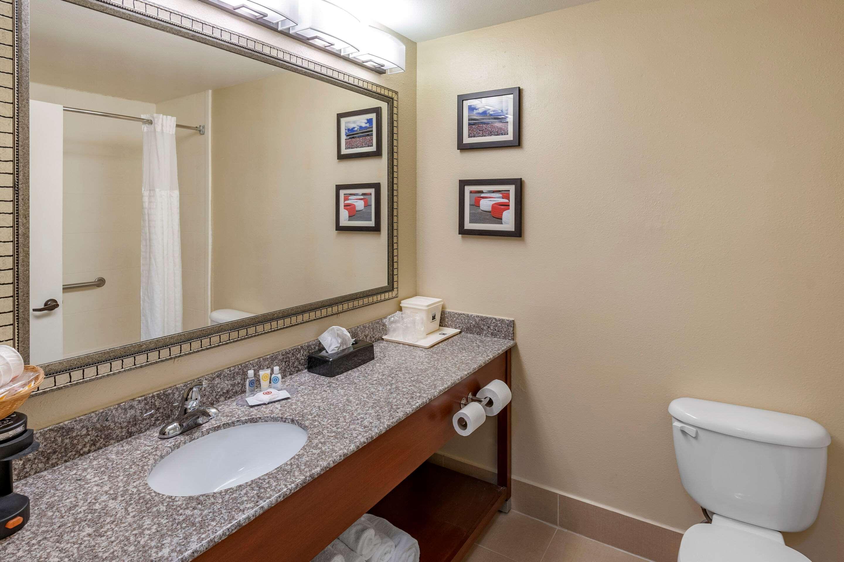 Comfort Inn&Suites Lincoln Talladega I-20 Esterno foto