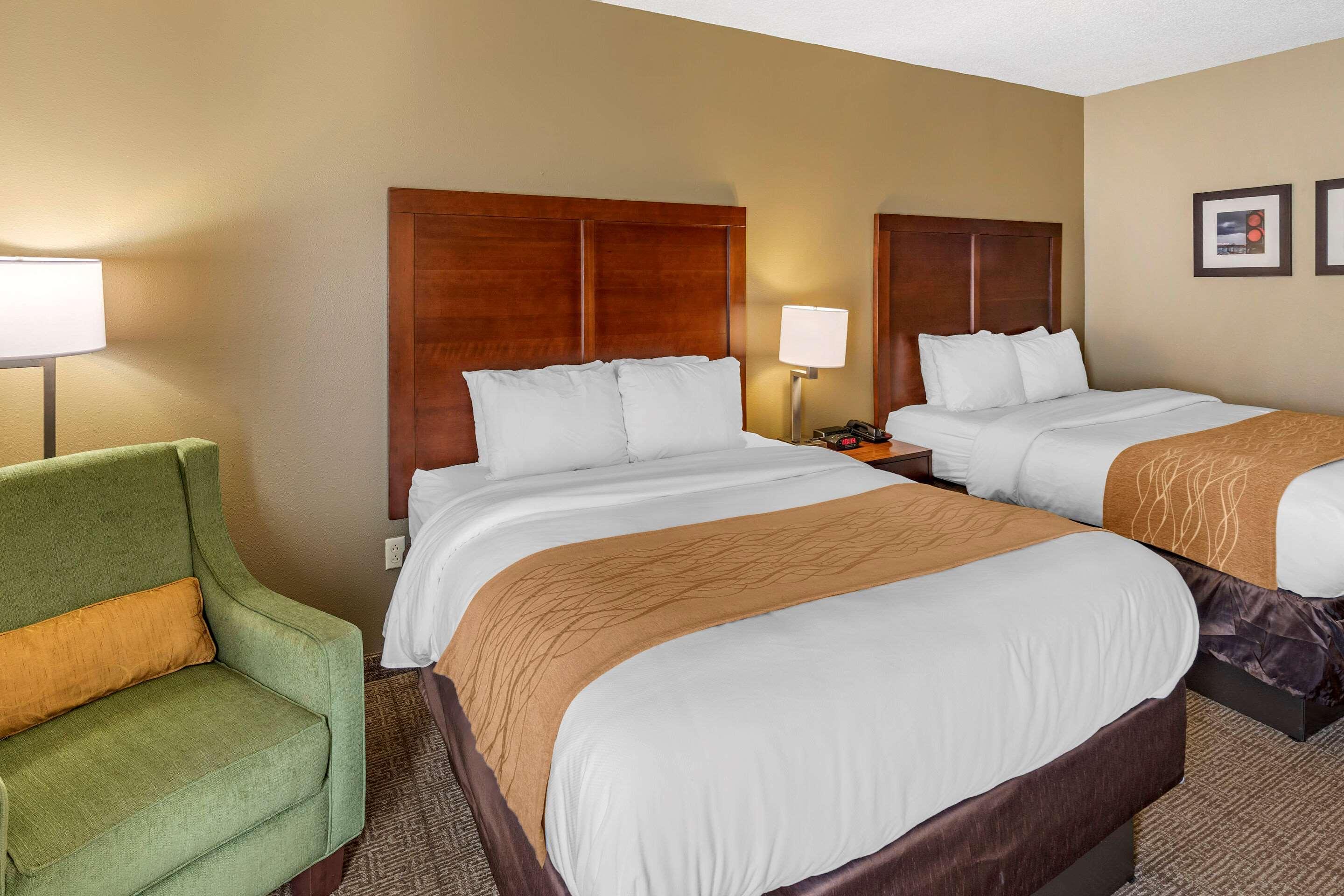 Comfort Inn&Suites Lincoln Talladega I-20 Esterno foto
